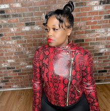 Load image into Gallery viewer, Classic Leather Jacket
